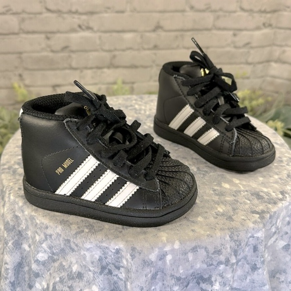ADIDAS Pro Model Ortholite Black & White High-Top Fashion Sneakers Boys 5M🖤EUC